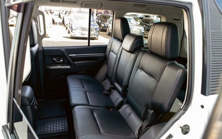 Mitsubishi Pajero IV, 2018 год, 1 895 000 рублей, 17 фотография