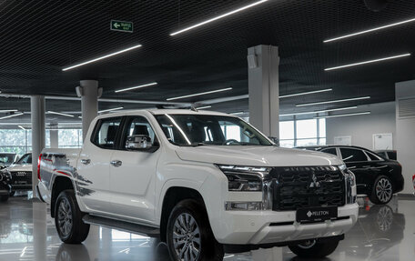 Mitsubishi L200, 2025 год, 5 300 000 рублей, 2 фотография