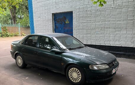 Opel Vectra B рестайлинг, 1998 год, 85 000 рублей, 3 фотография