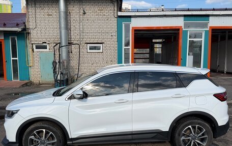 Geely Coolray I, 2022 год, 1 445 000 рублей, 4 фотография