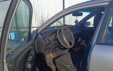 Mitsubishi Carisma I, 2003 год, 280 000 рублей, 10 фотография