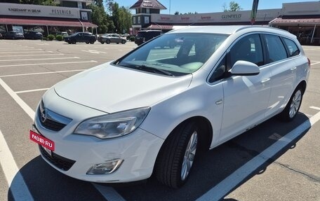Opel Astra J, 2012 год, 730 000 рублей, 2 фотография