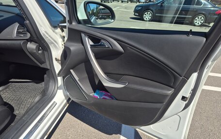Opel Astra J, 2012 год, 730 000 рублей, 8 фотография