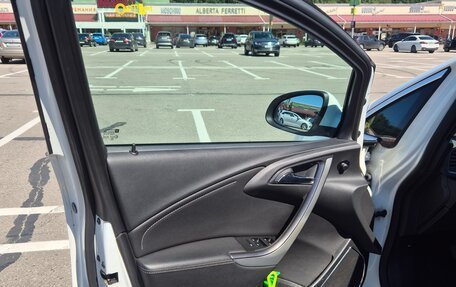 Opel Astra J, 2012 год, 730 000 рублей, 16 фотография