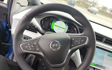 Opel Ampera II, 2017 год, 2 100 000 рублей, 10 фотография