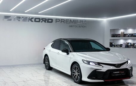 Toyota Camry, 2021 год, 2 799 000 рублей, 2 фотография