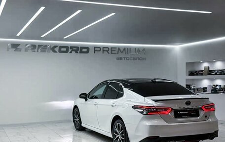 Toyota Camry, 2021 год, 2 799 000 рублей, 26 фотография