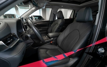 Toyota Highlander, 2025 год, 5 000 000 рублей, 9 фотография