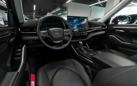 Toyota Highlander, 2025 год, 5 000 000 рублей, 7 фотография