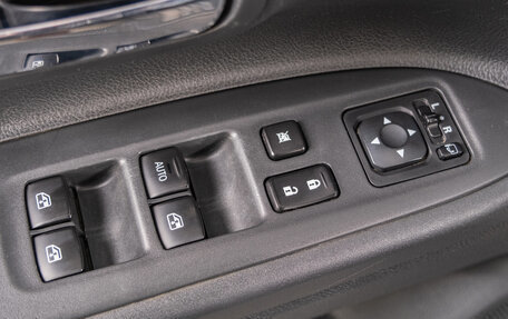 Mitsubishi Outlander III рестайлинг 3, 2016 год, 2 299 000 рублей, 8 фотография