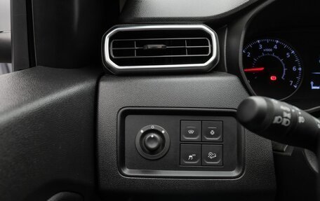 Renault Duster, 2021 год, 2 350 000 рублей, 15 фотография