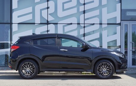 Honda Vezel, 2019 год, 1 860 000 рублей, 5 фотография