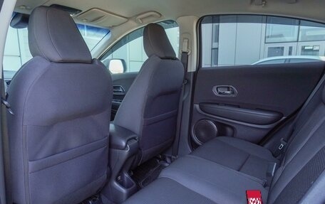 Honda Vezel, 2019 год, 1 860 000 рублей, 15 фотография