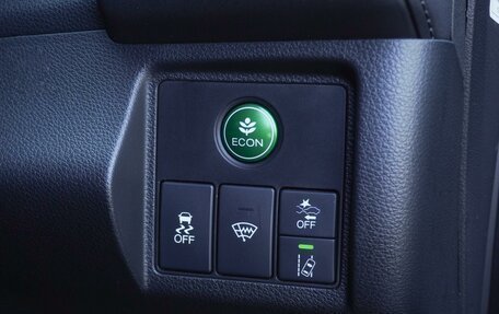 Honda Vezel, 2019 год, 1 860 000 рублей, 21 фотография