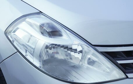 Nissan Tiida, 2011 год, 650 000 рублей, 7 фотография