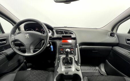 Peugeot 3008 I рестайлинг, 2014 год, 1 000 000 рублей, 13 фотография