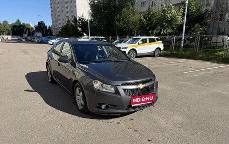 Chevrolet Cruze II, 2010 год, 550 000 рублей, 1 фотография
