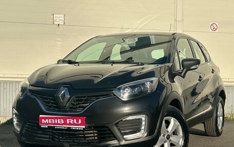 Renault Kaptur I рестайлинг, 2019 год, 1 110 000 рублей, 1 фотография