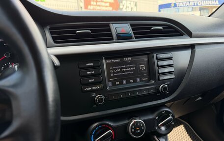 KIA Rio IV, 2018 год, 1 400 000 рублей, 13 фотография