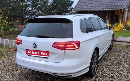 Volkswagen Passat B8 рестайлинг, 2018 год, 2 450 000 рублей, 5 фотография