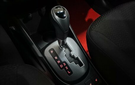 KIA Rio III рестайлинг, 2015 год, 1 045 000 рублей, 19 фотография