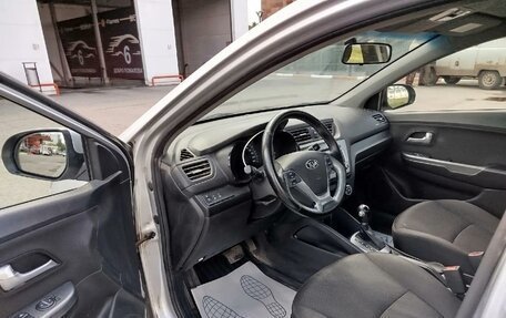 KIA Rio III рестайлинг, 2017 год, 995 000 рублей, 9 фотография