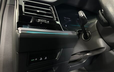 Volkswagen Touareg III, 2022 год, 6 900 000 рублей, 9 фотография