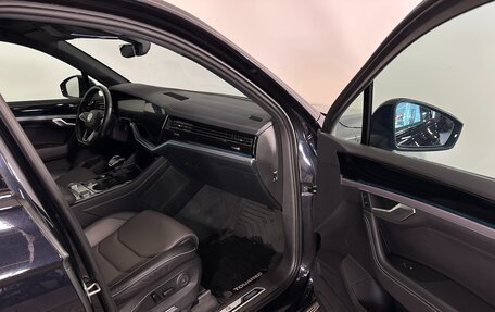 Volkswagen Touareg III, 2022 год, 6 900 000 рублей, 14 фотография