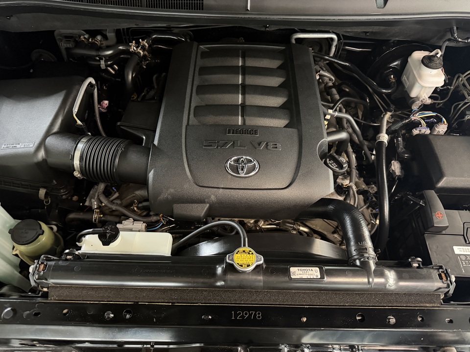 Toyota Sequoia II, 2011 год, 4 250 000 рублей, 3 фотография