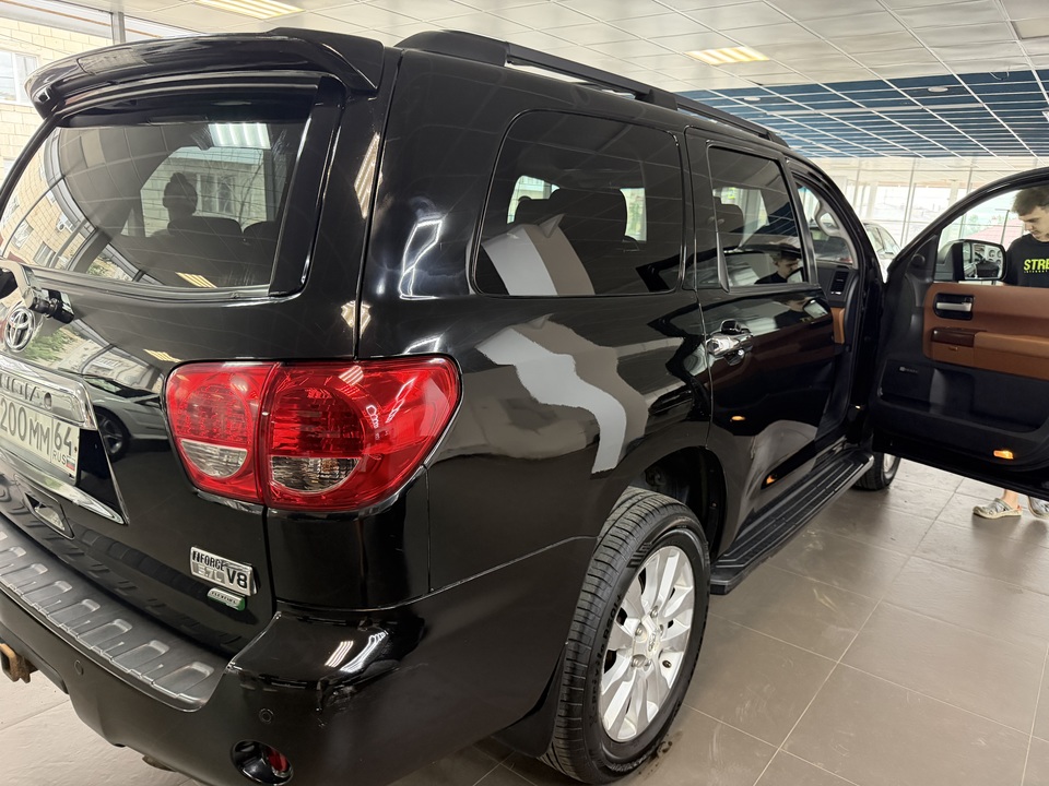 Toyota Sequoia II, 2011 год, 4 250 000 рублей, 9 фотография