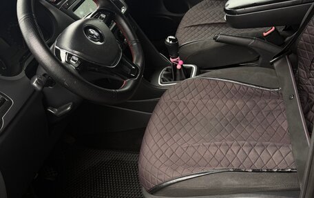 Volkswagen Polo VI (EU Market), 2012 год, 500 000 рублей, 12 фотография