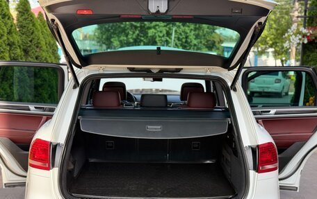 Volkswagen Touareg III, 2015 год, 2 585 000 рублей, 19 фотография
