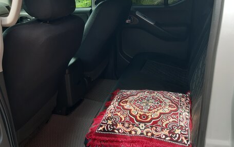 Nissan Navara (Frontier), 2008 год, 1 700 000 рублей, 13 фотография