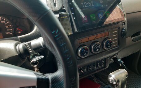 Nissan Navara (Frontier), 2008 год, 1 700 000 рублей, 20 фотография