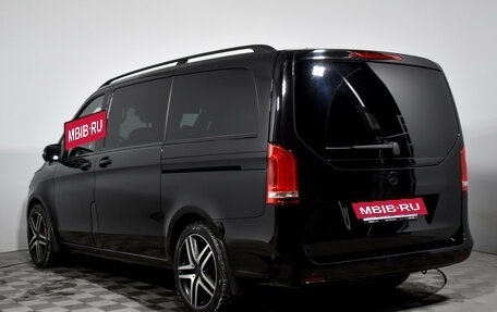 Mercedes-Benz V-Класс, 2019 год, 4 990 000 рублей, 8 фотография