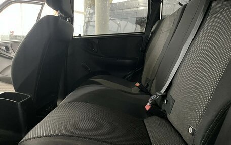 Chevrolet Niva I рестайлинг, 2018 год, 599 000 рублей, 12 фотография