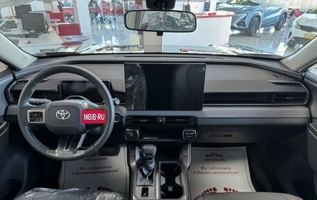 Toyota RAV4, 2026 год, 4 299 000 рублей, 19 фотография