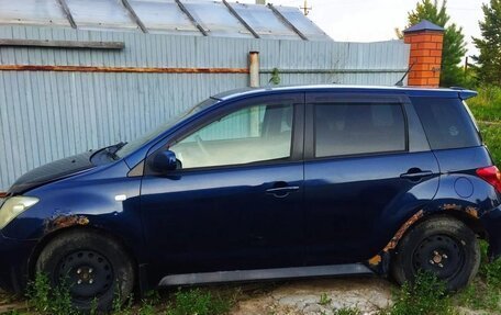 Toyota Ist II, 2004 год, 320 000 рублей, 2 фотография