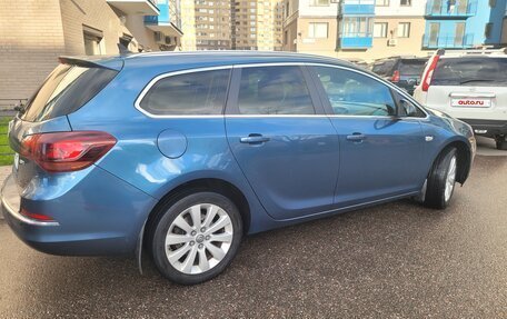 Opel Astra J, 2014 год, 1 150 000 рублей, 3 фотография