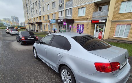 Volkswagen Jetta VI, 2014 год, 1 020 000 рублей, 4 фотография