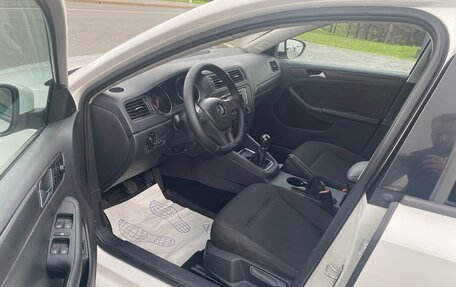 Volkswagen Jetta VI, 2015 год, 950 000 рублей, 12 фотография