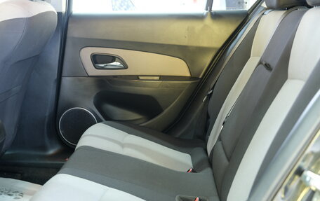 Chevrolet Cruze II, 2011 год, 679 000 рублей, 20 фотография