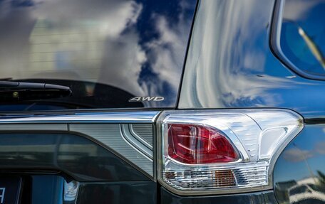 Mitsubishi Outlander III рестайлинг 3, 2014 год, 1 738 000 рублей, 12 фотография