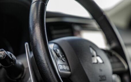 Mitsubishi Outlander III рестайлинг 3, 2014 год, 1 738 000 рублей, 28 фотография