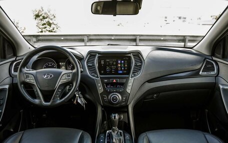 Hyundai Santa Fe III рестайлинг, 2018 год, 2 148 000 рублей, 13 фотография