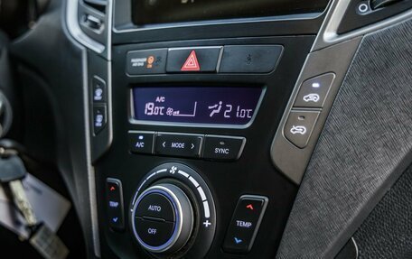 Hyundai Santa Fe III рестайлинг, 2018 год, 2 148 000 рублей, 31 фотография
