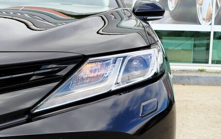 Toyota Camry, 2018 год, 3 250 000 рублей, 7 фотография