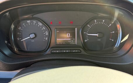 Opel Vivaro, 2021 год, 3 300 000 рублей, 2 фотография