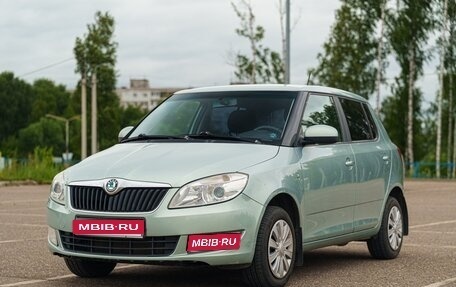 Skoda Fabia II, 2012 год, 600 000 рублей, 1 фотография