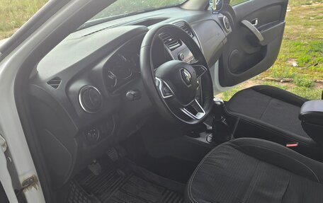 Renault Logan II, 2020 год, 970 000 рублей, 13 фотография